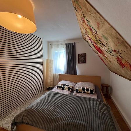 Ferieninrosengarten 1 Zi Appartement 190 Cm Deckenhoehe Oder Grosse 4 Zi Dg Whg Zewnętrze zdjęcie